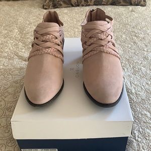 CASLON Pink Suede Booties